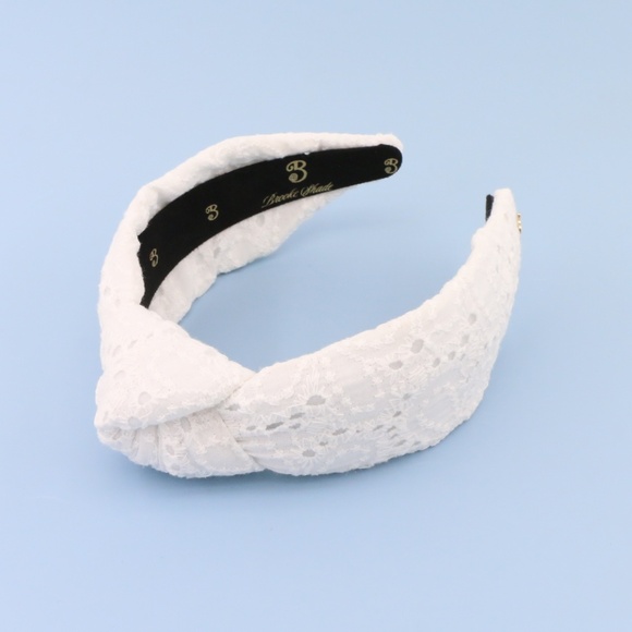 550. NEW The Brooke Shade Designer White Flower Eyelet Topknot Headband